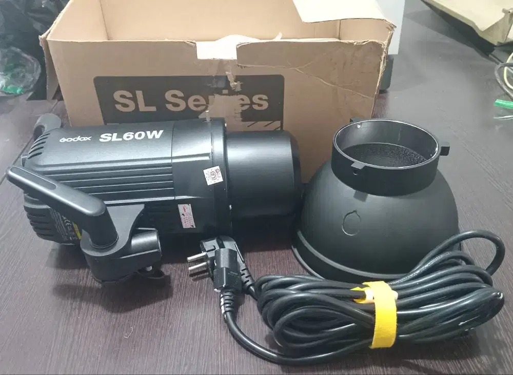 Godox SL60W (LED Lighting)
