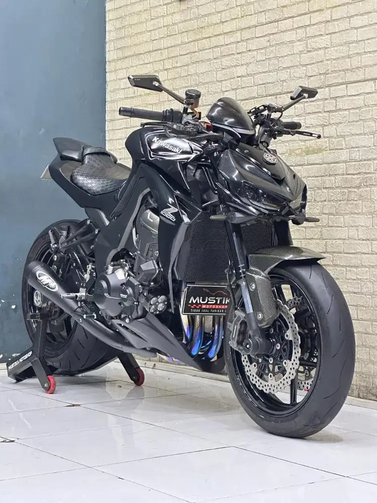 KAWASAKI Z1000 ABS SUGOMI 2014 Unit Istimewa - Zaki Mustika