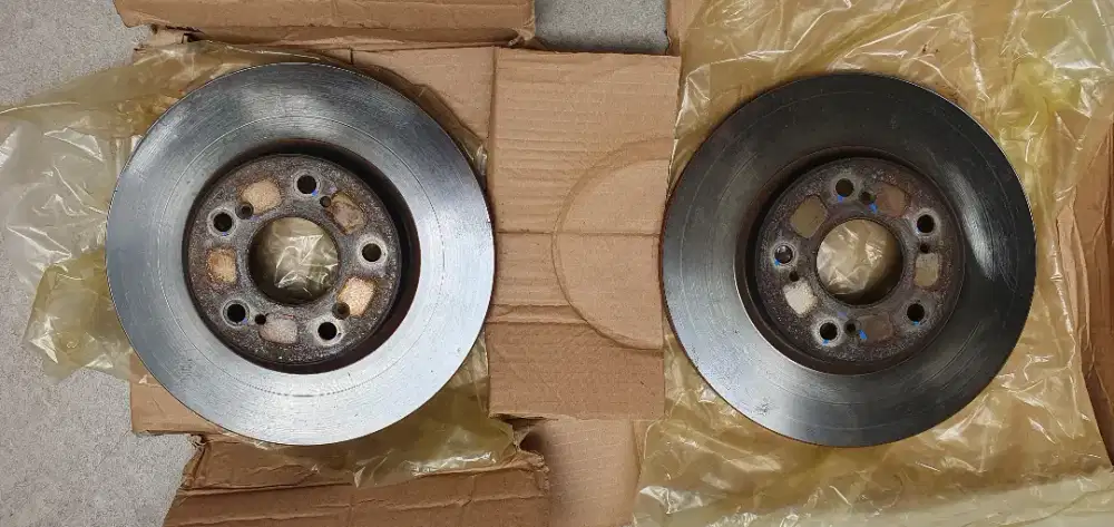 Piringan Cakram Depan Original Honda HRV Gen 2 Tahun 2015 - 2022