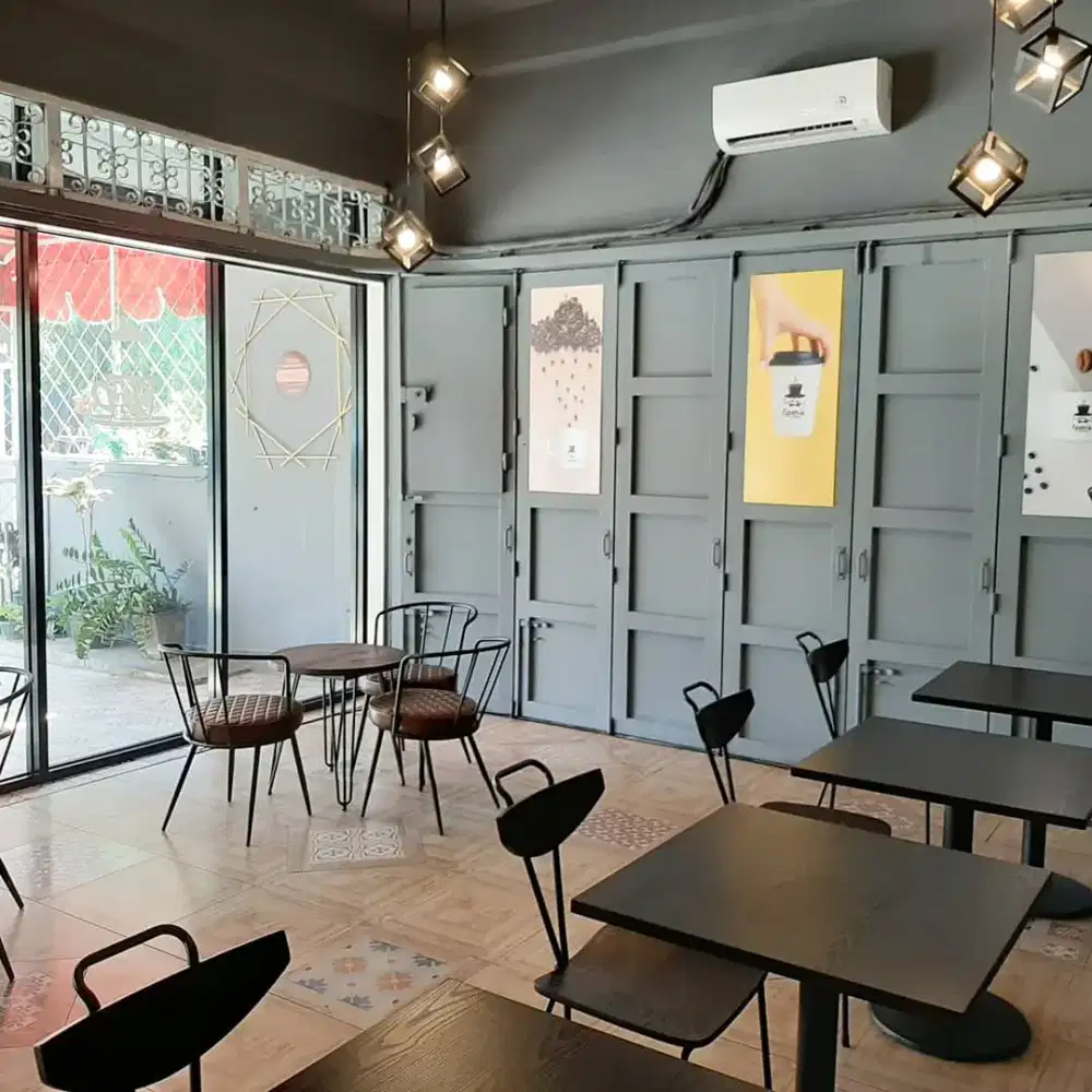 2 Meja bulat + 6 kursi Informa