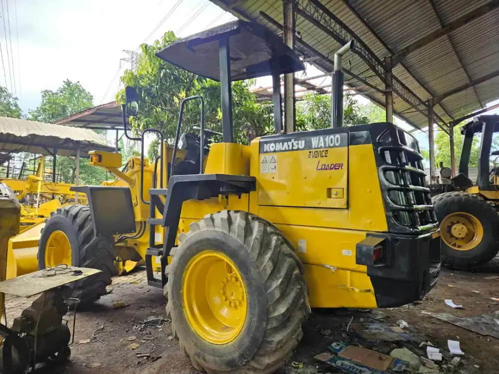 Whell loader komatsu wa100 siap