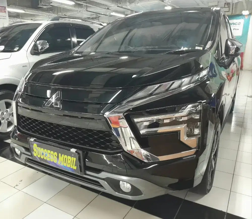 Mitsubishi Xpander Ultimate 2022 Hitam Automatic