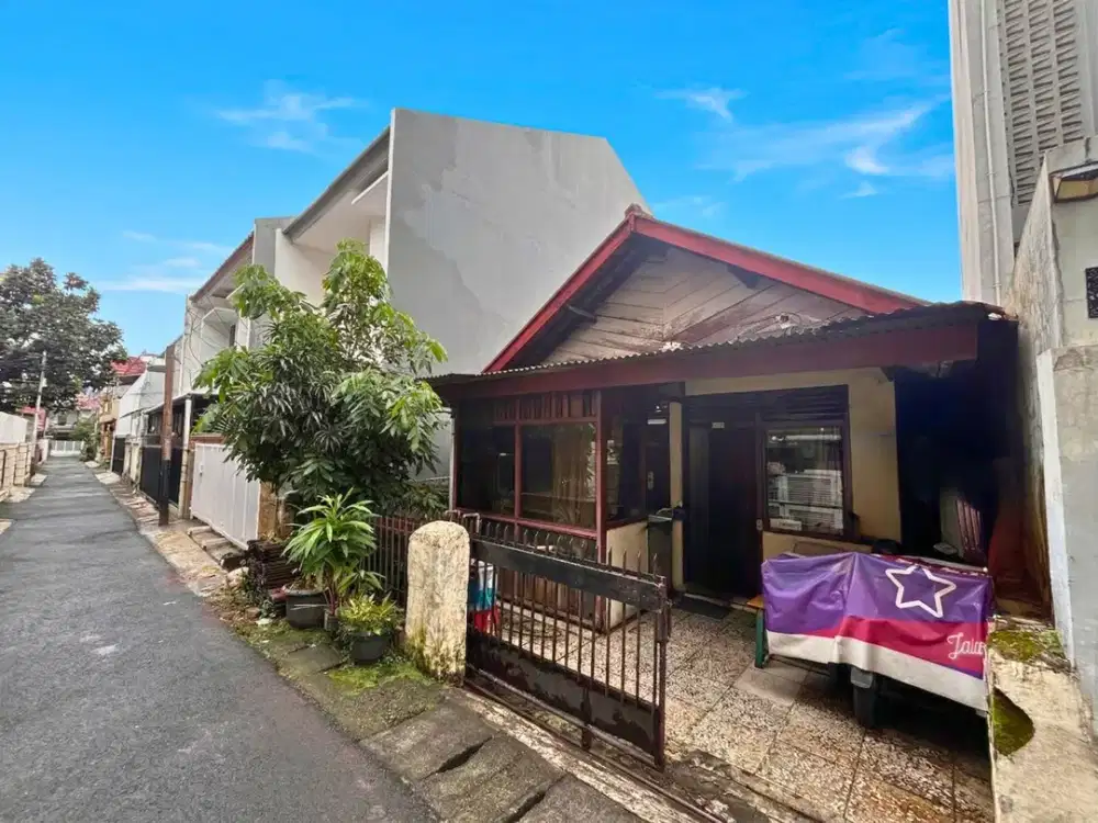 Rumah Hitung Tanah, Akses Mudah Jalan 1 Mobil Dekat ke Jalan 2 Mobil !!!