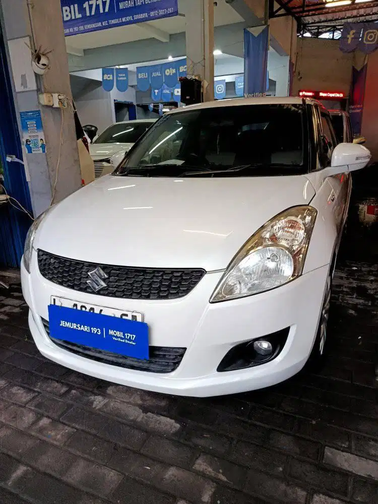 SUZUKI 2015 SWIFT GX 1.5 MT PUTIH
JL.RAYA JEMURSARI MOBIL 1717