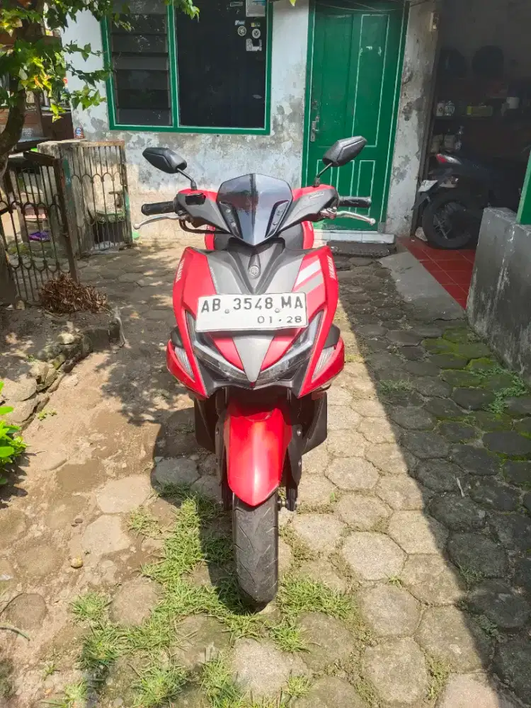 Aerox 2018 tangan pertama