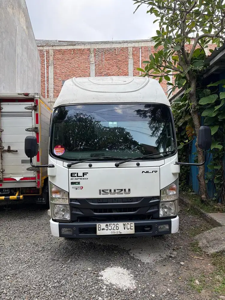 Isuzu NLR 55L 4x2 2022