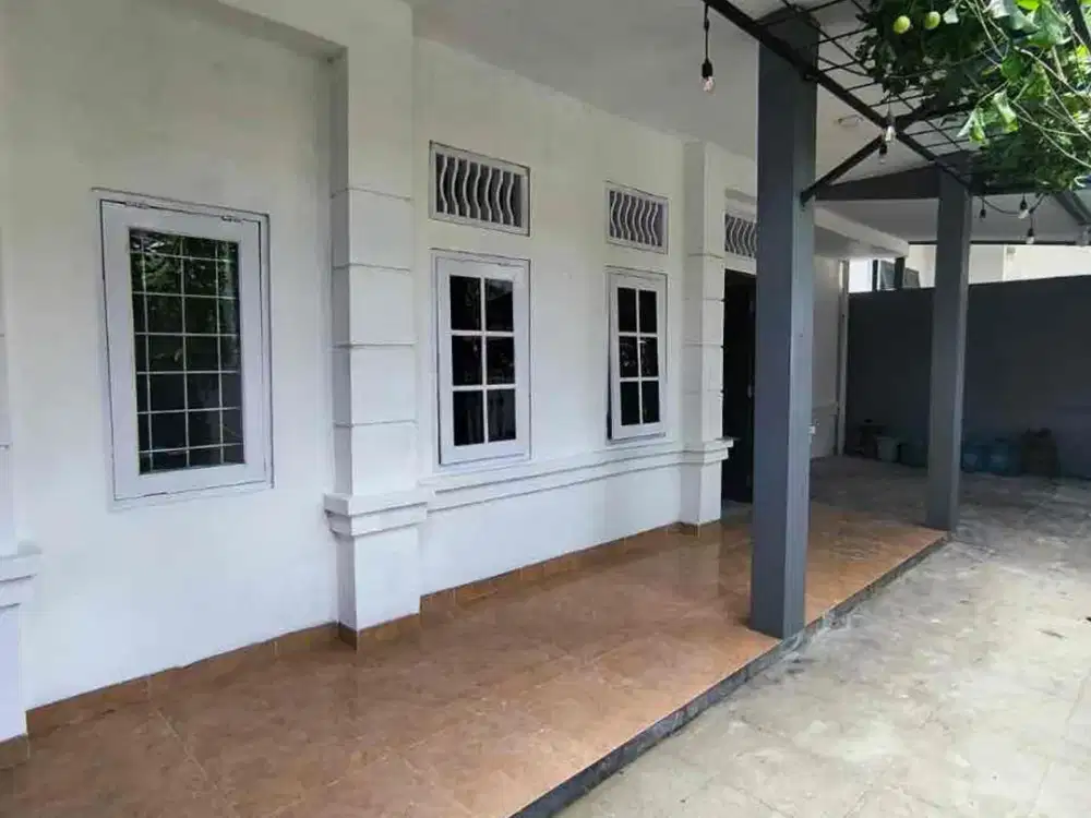 DIJUAL Rumah Puri Gading Jimbaran 4KT LT168 SHM 1,6M Nego