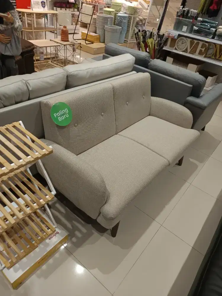 Sofa 2 Seater baru