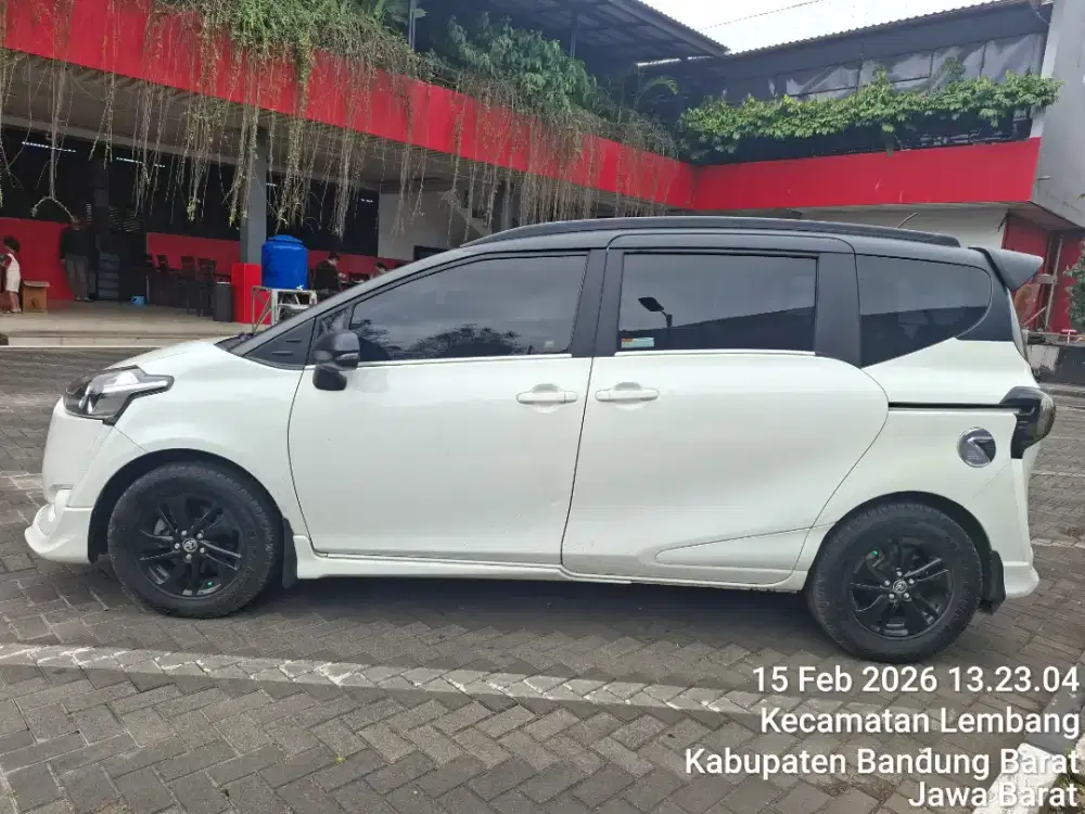 TOYOTA SIENTA G 2018 PUTIH M/T / MPV / PRIBADI / RAWATAN