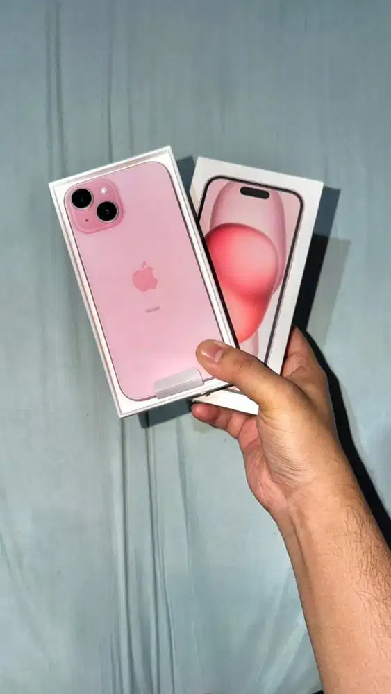 Di jual iphone 15 ibox garansi masih on batrey 100