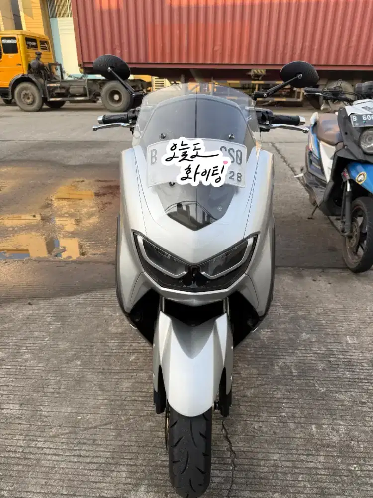 New Nmax 155 connected 2023