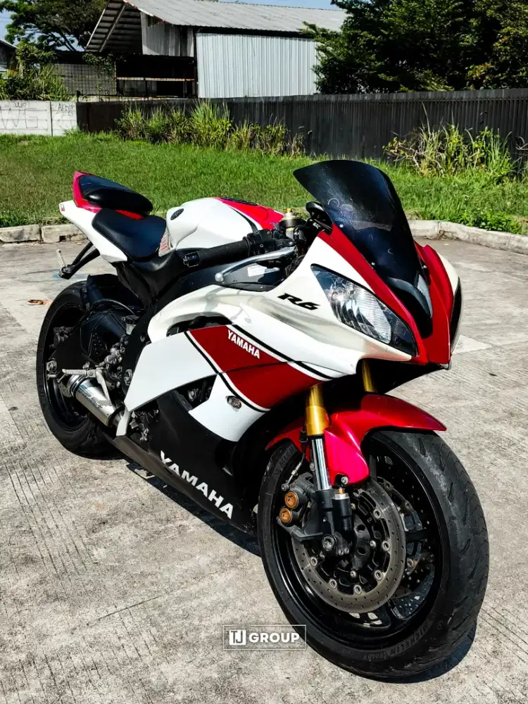 FOR SALE!! Yamaha R6 50th anniversary 2012