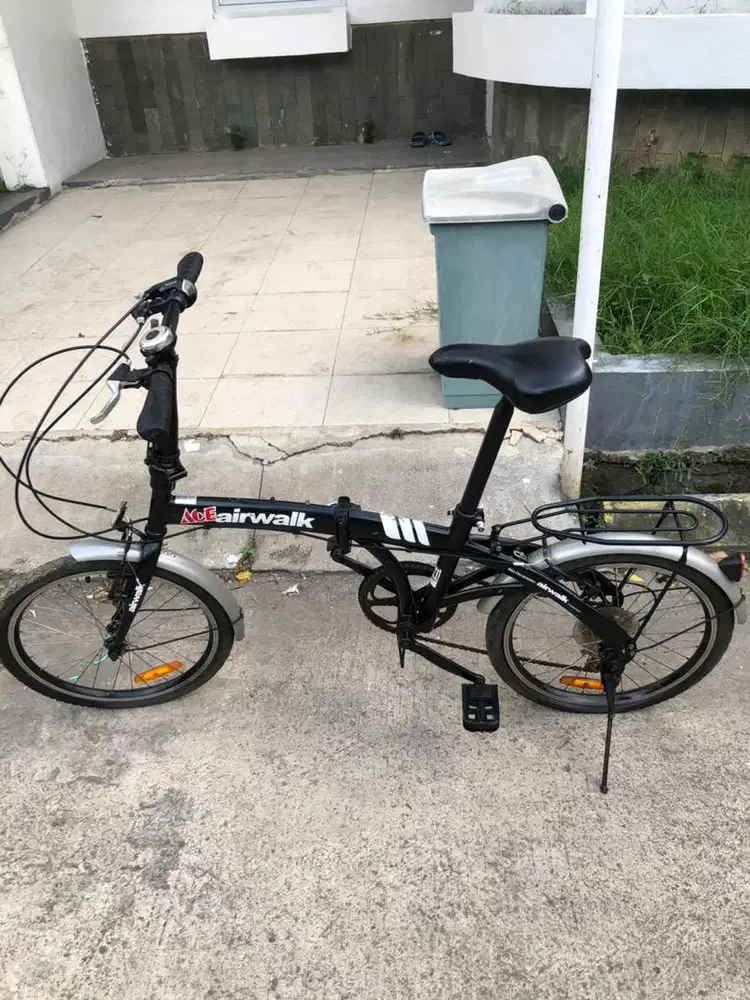 Sepeda Lipat Ace Airwalk