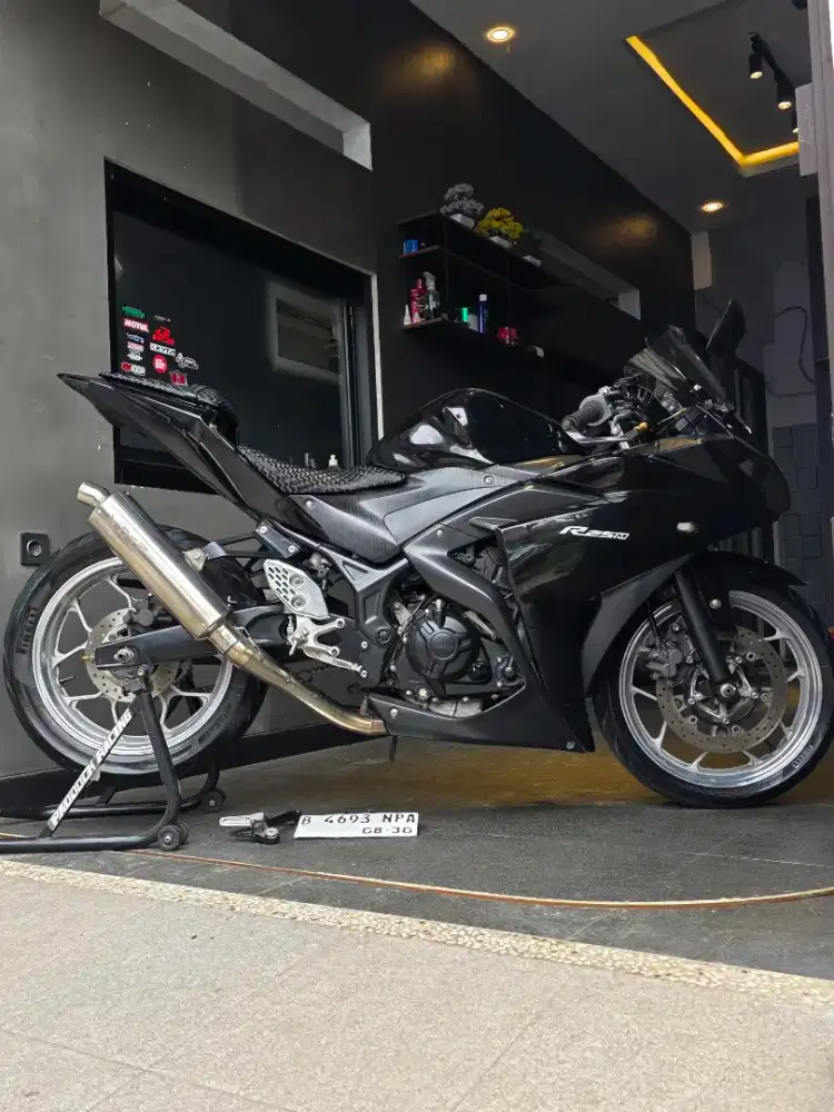 Yamaha R25 Tahun 2015 Pajak Hidup Mulus Klimis Istimewa Modif Simpel