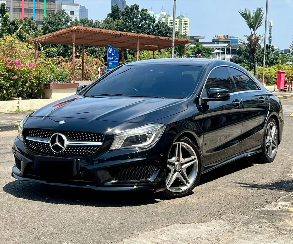 MERCEDES BENZ CLA200 AMG SPORT TAHUN 2015