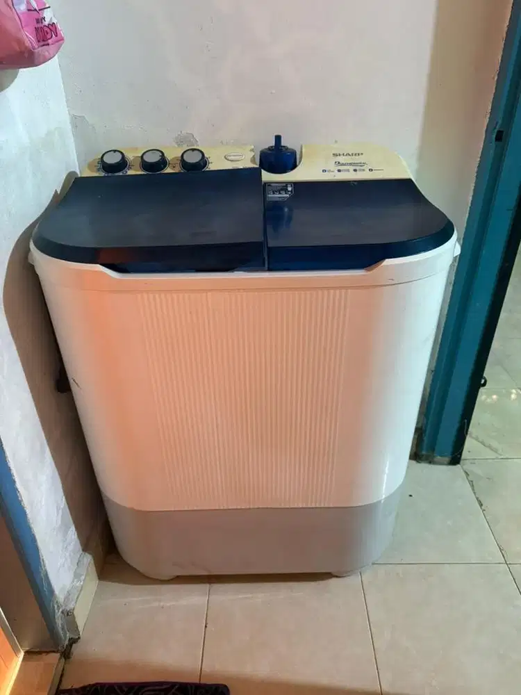 Mesin cuci sharp 10/11kg siap pakai