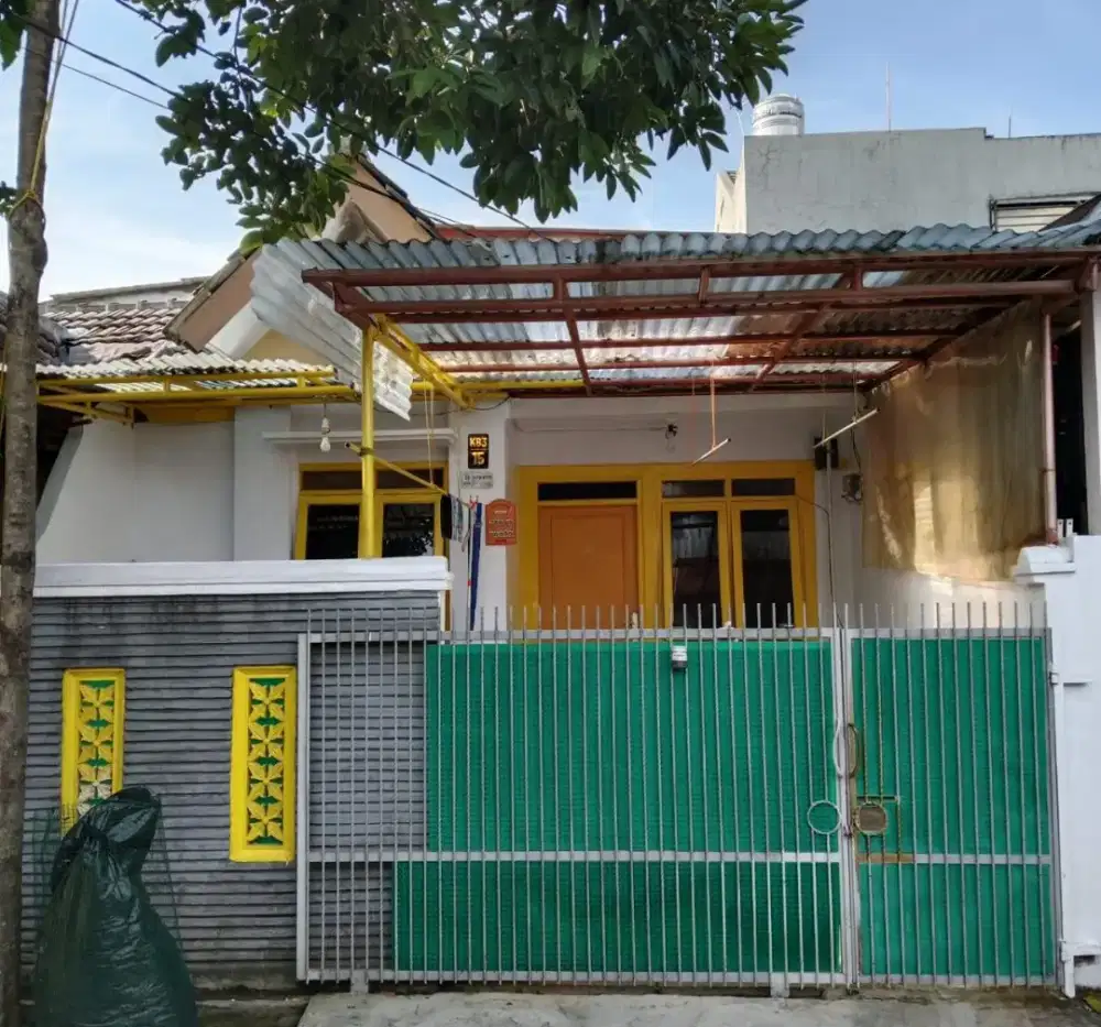 DIJUAL CEPAT BU RUMAH DEKAT STASIUN KRL