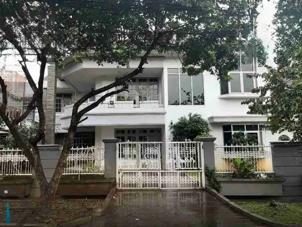 Best Price! Rumah Besar LT 580m² di Cibubur – Halaman Luas, Lingkungan Asri & Tenang