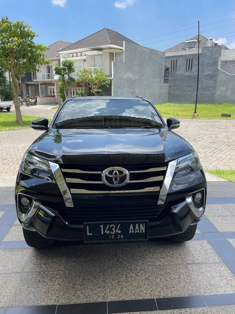 Toyota Fortuner 2.4 VRZ 4x2 AT