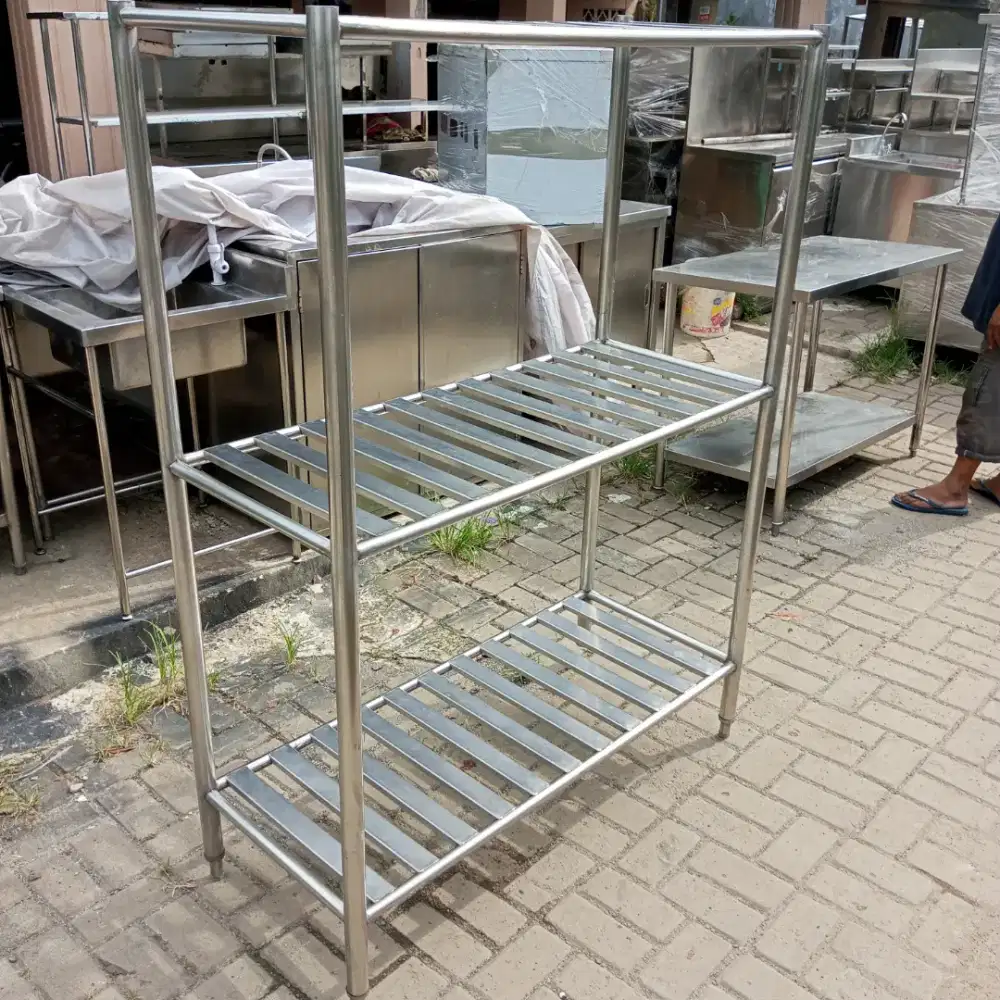 Rak Jari-Jari 3 Susun – Ringkas, Kuat, dan Sirkulasi Maksimal