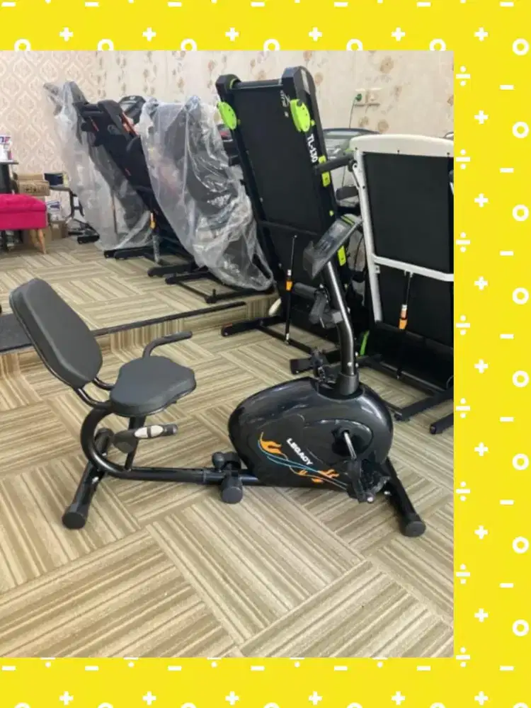 Sepeda statis Recumbent Legacy alat fitnes MKU-796