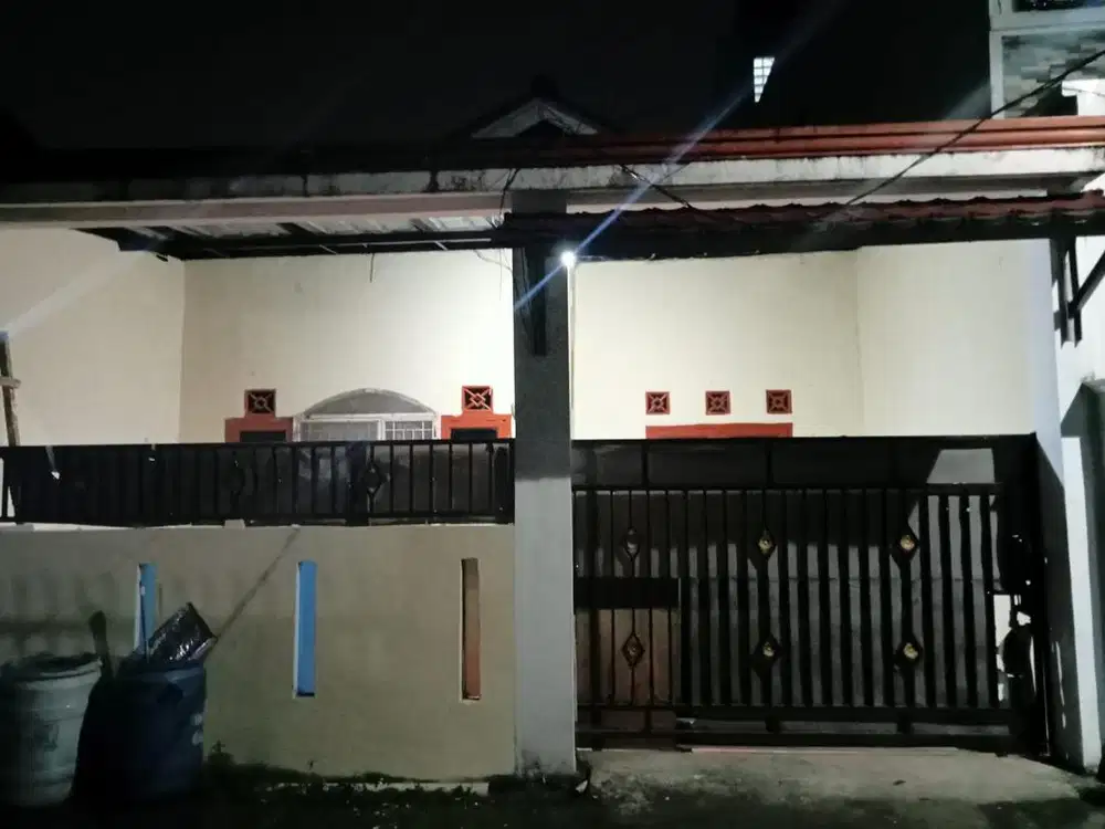 Dikontrakan Rumah di Cipayung, Jakarta Timur