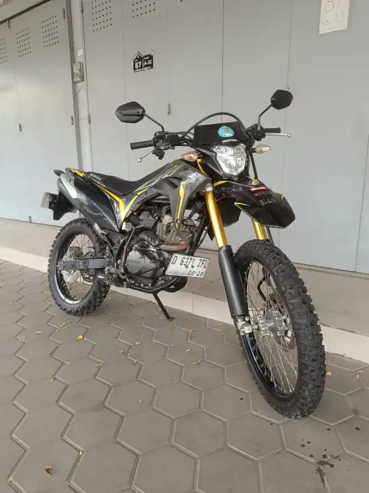 Honda crf 150L 2023 mulus