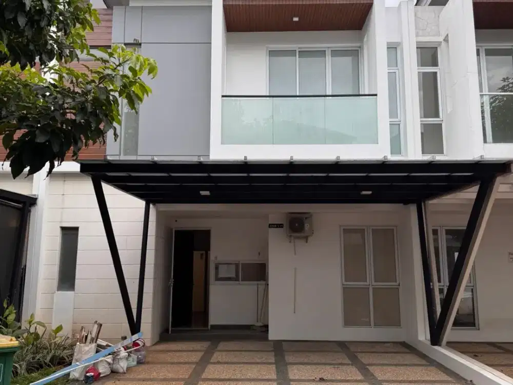 Dijual Rumah Siap Huni di The Riviera Puri Cove