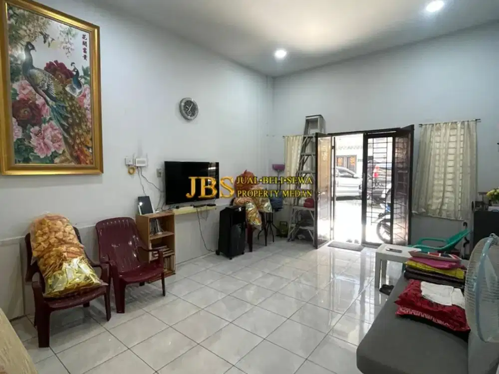 Jual Rumah 2,5 Tingkat di Komplek Cemara Residence Medan Jalan Metal Raya