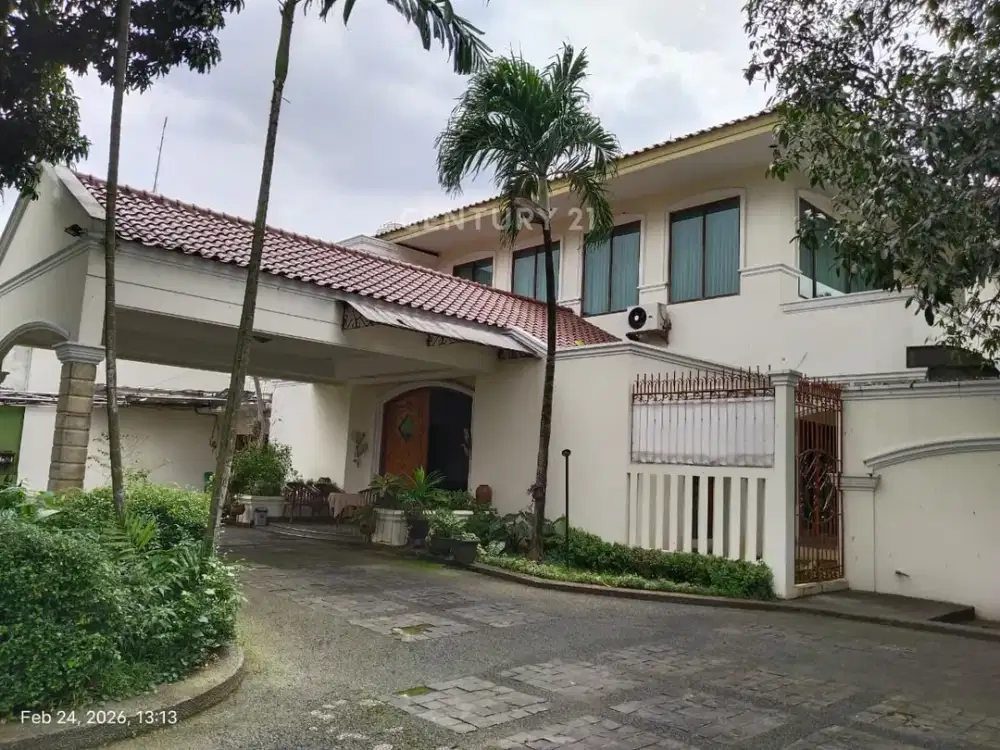 Dijual Rumah Elegant Halaman Luas Akses Mudah Di Pondok Pinang