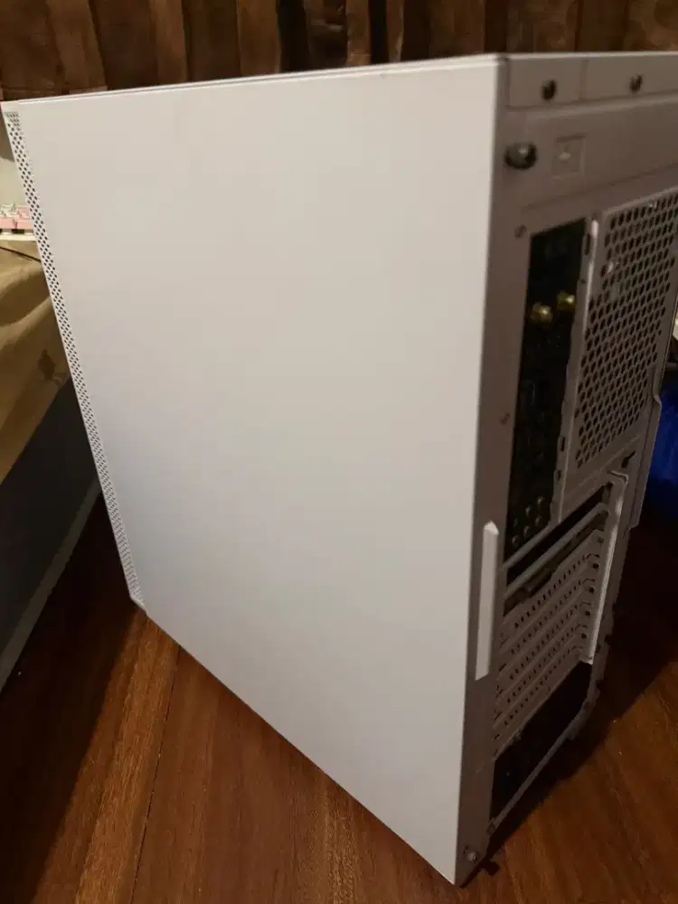 Dijual PC desktop bersih terawat ryzen 5 3600