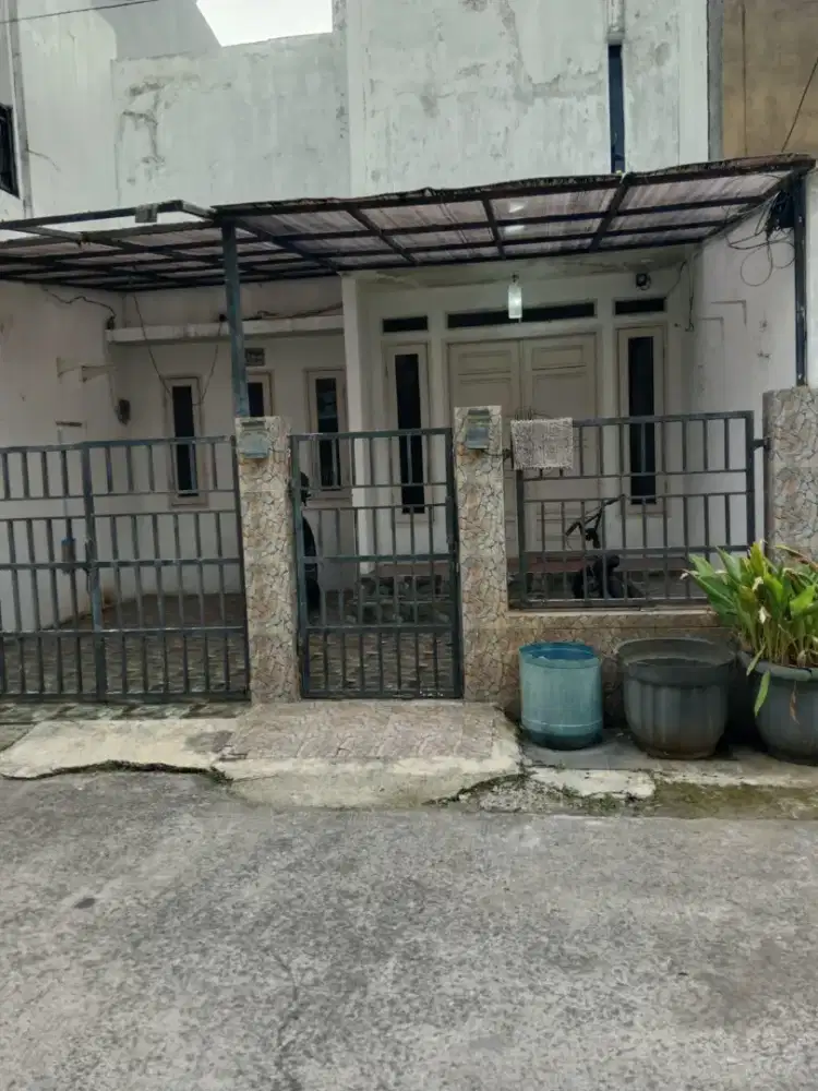 Disewakan rumah cluster nyaman