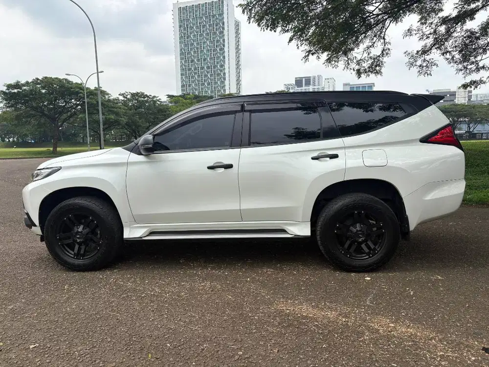 PAJERO SPORT DAKAR UNIT READY