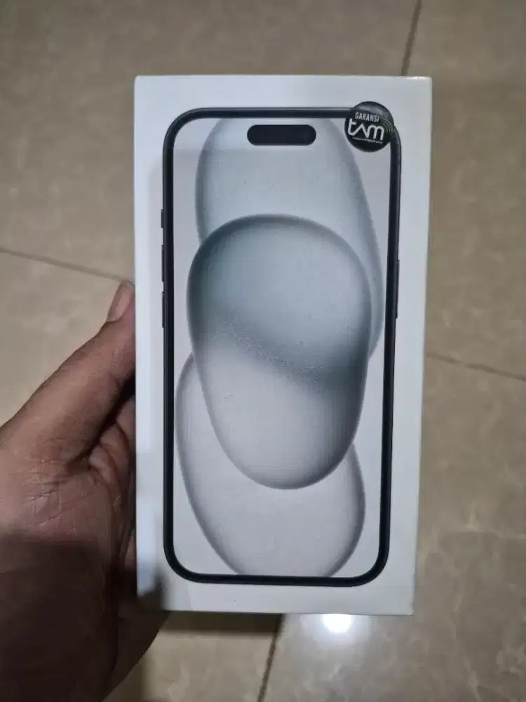 Dijual iphone 15 128gb BNIB IBOX