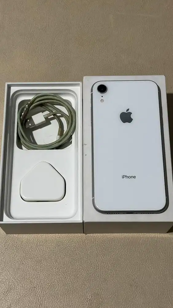 iphone xr 128gb white