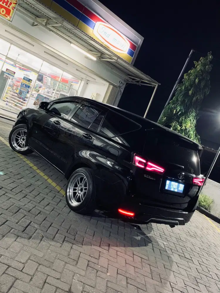 Toyota Kijang Innova 2018 Bensin