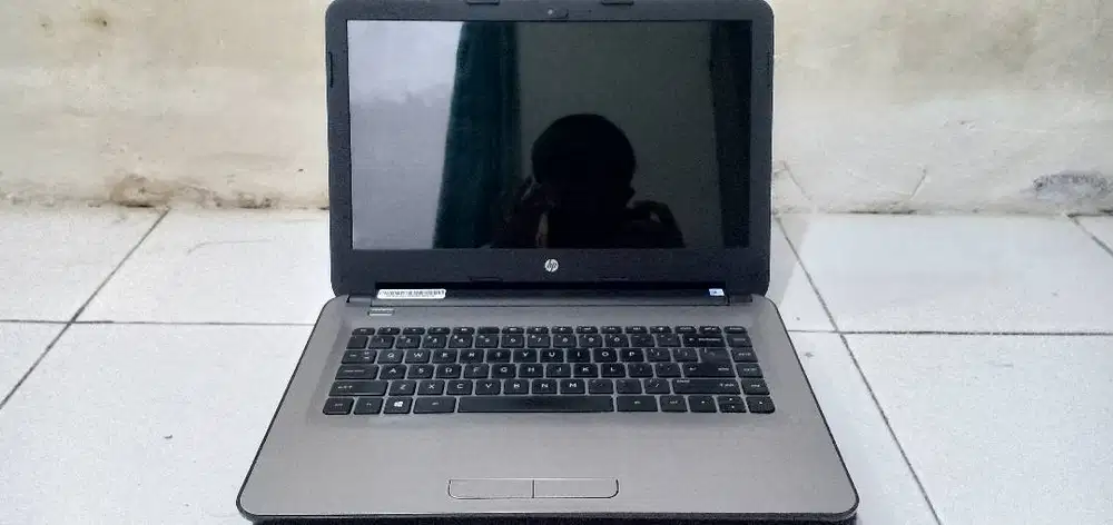 Laptop Hp, Core i3 Gen 6 Dual VGA AMD, RAM 8 SSD 128 + HDD, NO MINUS