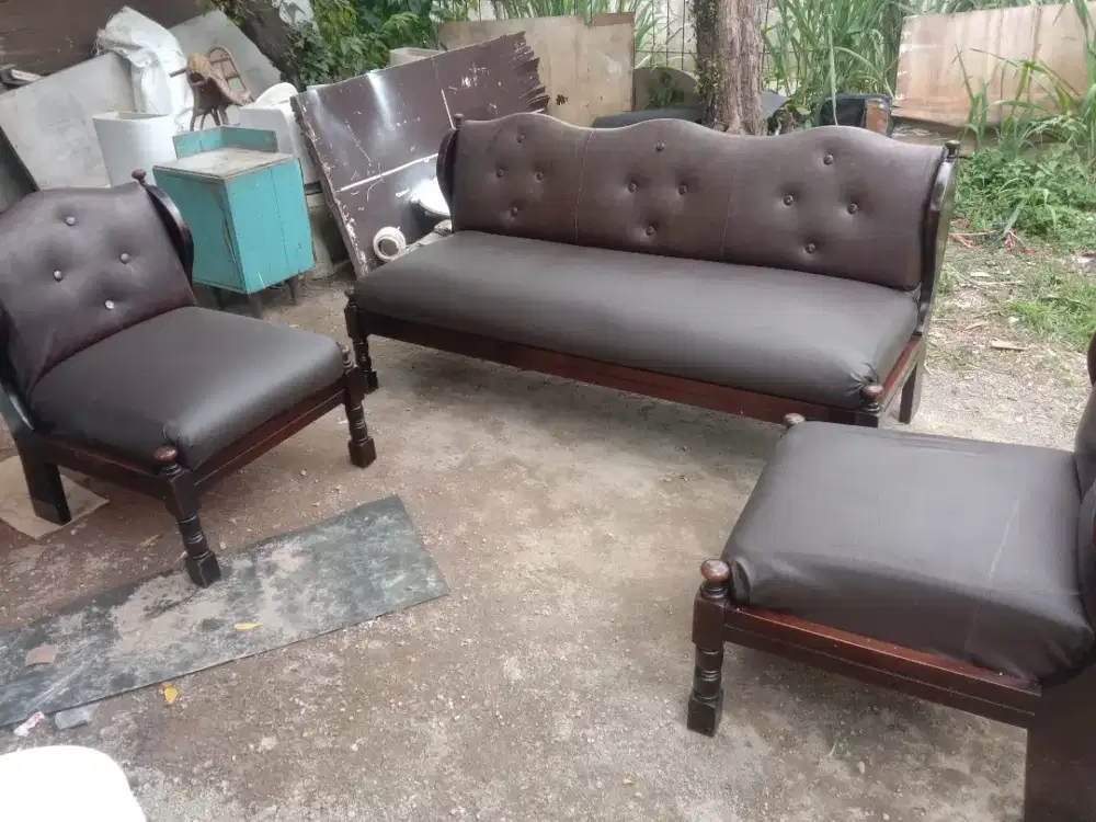 Kursi jati jadul masih mulus