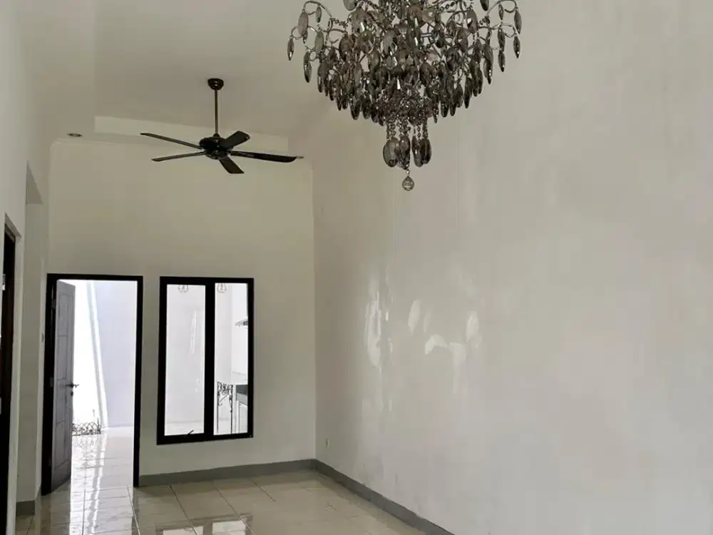 Best Deal! Rumah Luas 102m² di Cluster Ebony Bekasi, Bonus AC & Kitchen Set, SHM