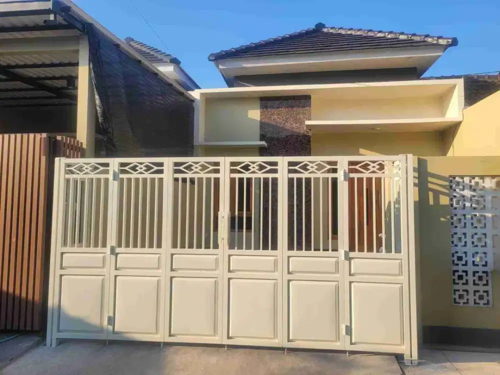 ‼️RUMAHBARU GRESS 1 UNIT‼️Siap Huni di Balas Klumprik ( Kampung) Surabaya.