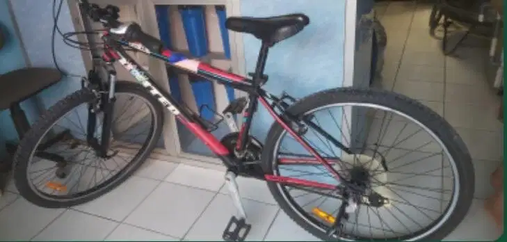 Sepeda MTB United. Ukuran 26 inch.