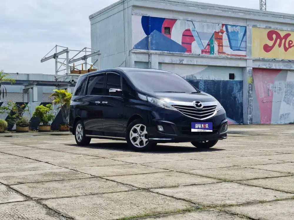 Mazda Biante 2.0 Skyactive AT 2017 Hitam KM 93RB
