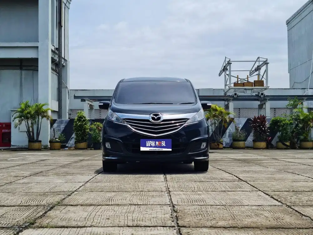 Mazda Biante Skyactiv Matic 2.0 AT 2017 Hitam KM 93RB