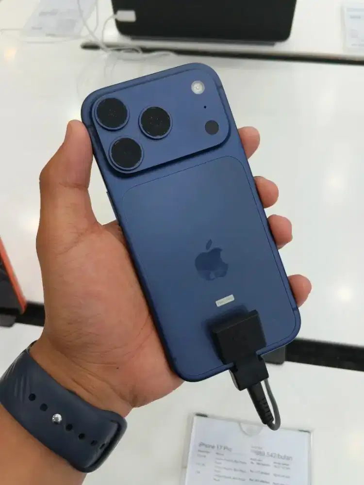 IPHONE 17 PRO GARANSI RESMI