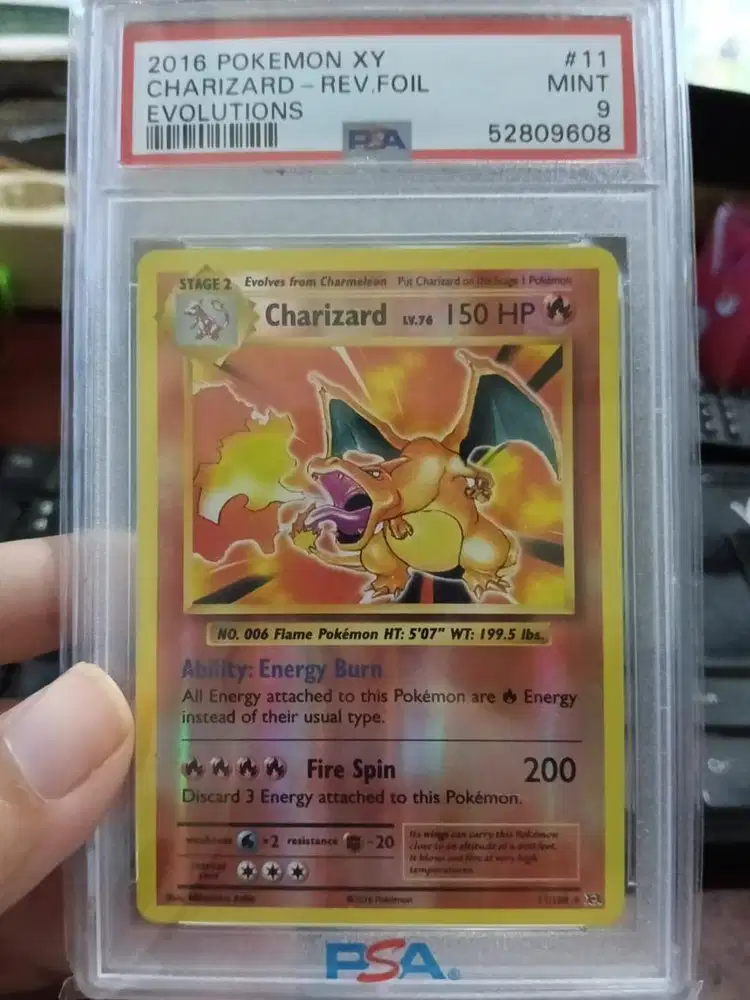 Kartu Pokemon Charizard XY REV. Foil Evolutions PSA Card