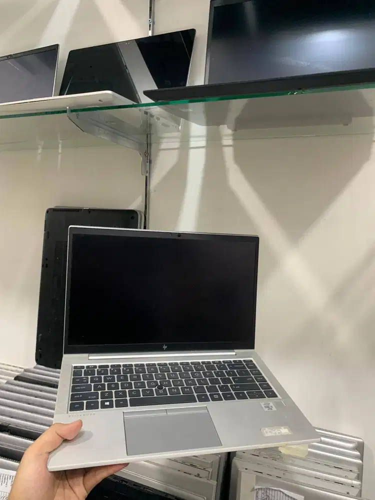 Laptop Hp Elitebook 840 G7 Core i5 Gen10 Touch Ram 16GB 14inch N-VN