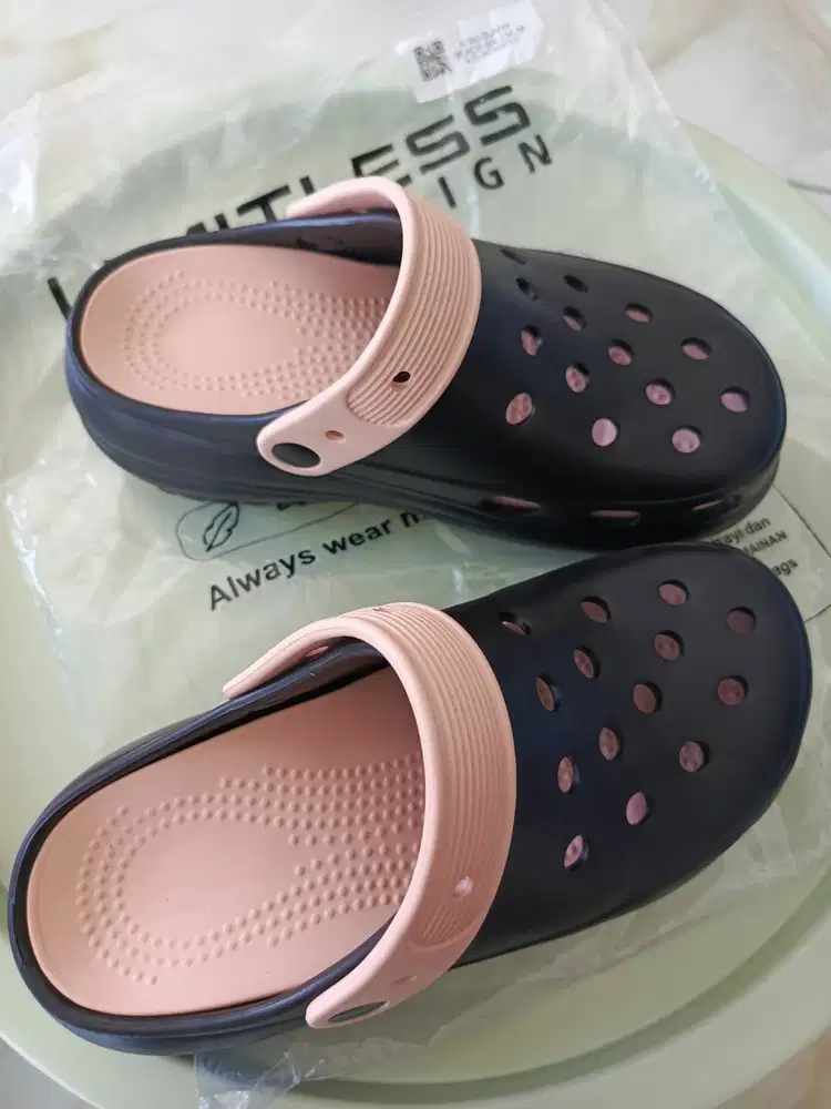 Sandal Crog NEW LIMITLESS