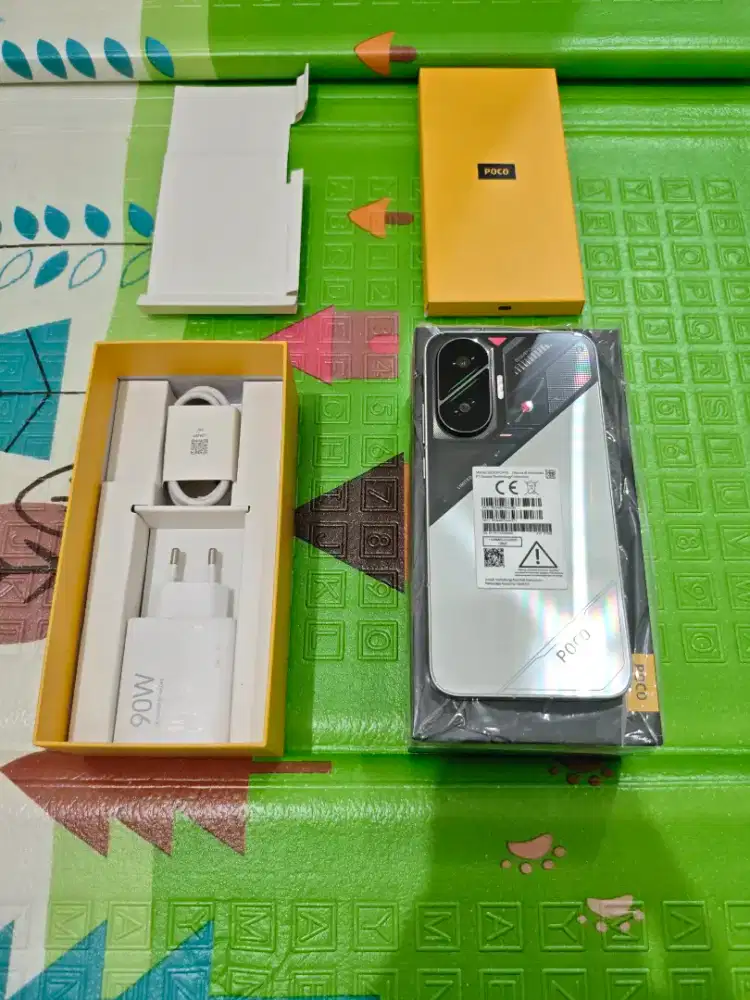 Poco F7 12/512 Mulus