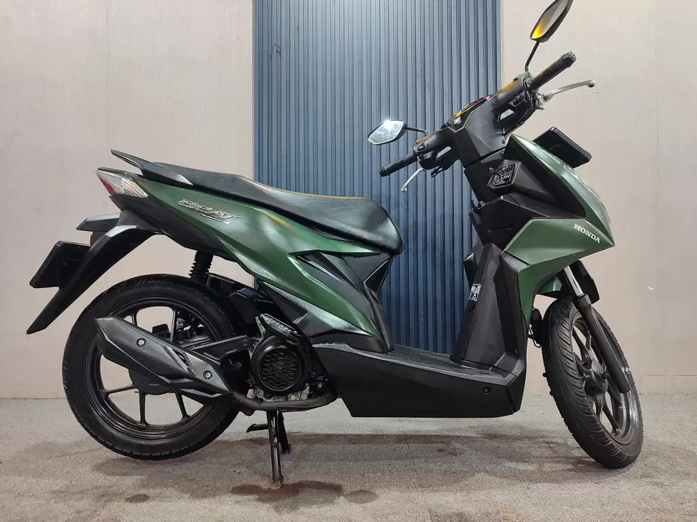 Beat fi 2024 DELUXE istimewa mulus terawat siap pakai...