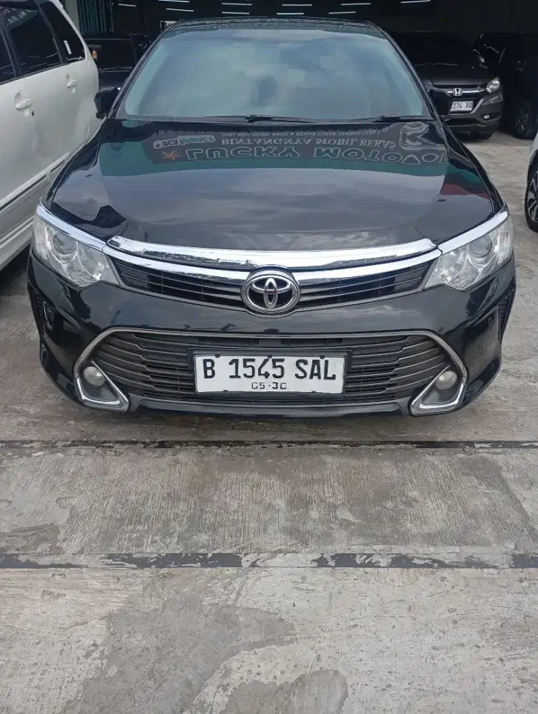 Toyota Camry 2.5 V AT 2015 Hitam